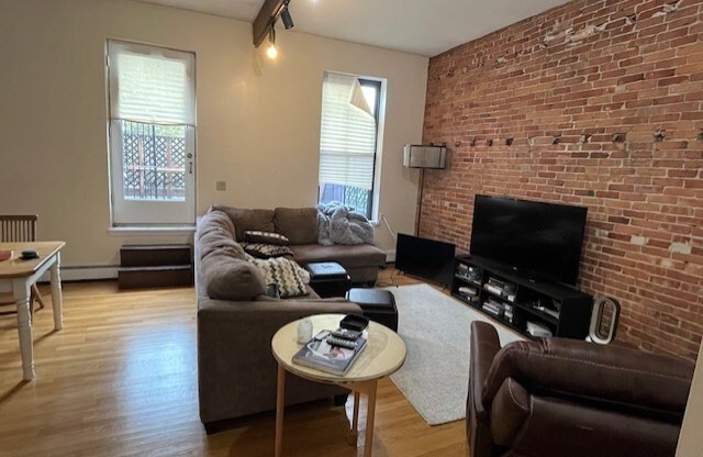 533 MASSACHUSETTS AVE