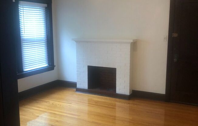 1 bed, 1 bath, 800 sqft, $1,535