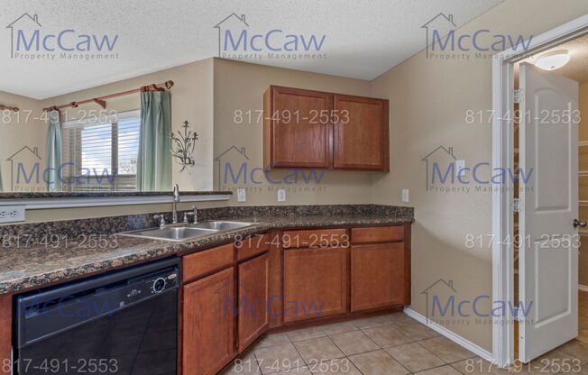 8821 MOON RISE CT