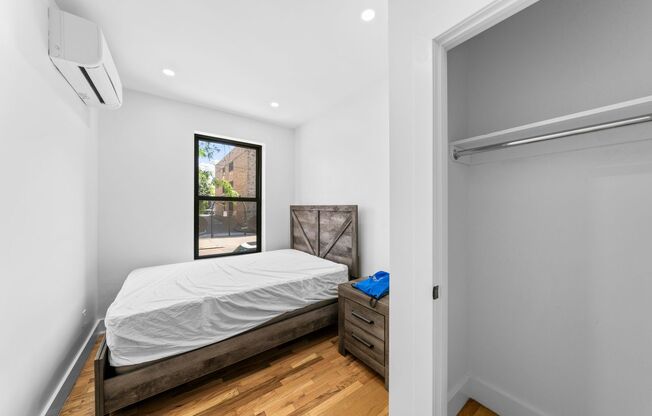 3 beds, 1.5 baths, 602 sqft, $4,200, Unit 1