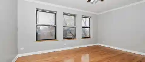 7209 S Yates Blvd  Unit 4B