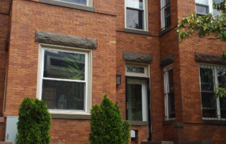 909 Monroe St NW Apt. B