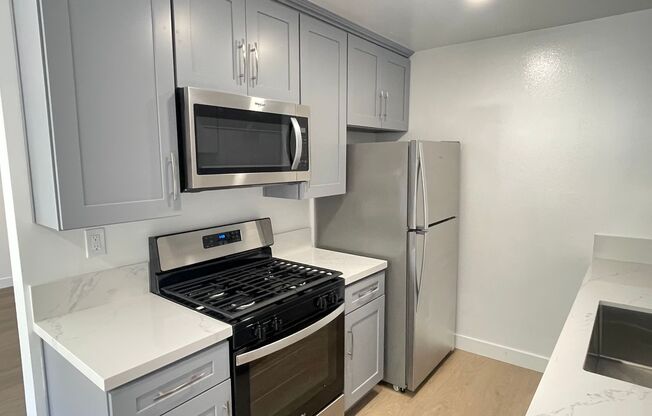 Bentley Apartments LLC