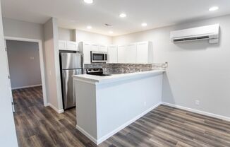 1 bed, 1 bath, 650 sqft, $1,425