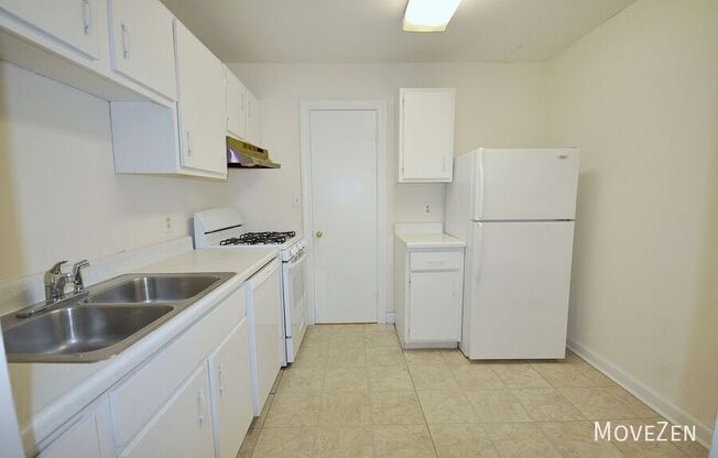 2841 TULLY SQ