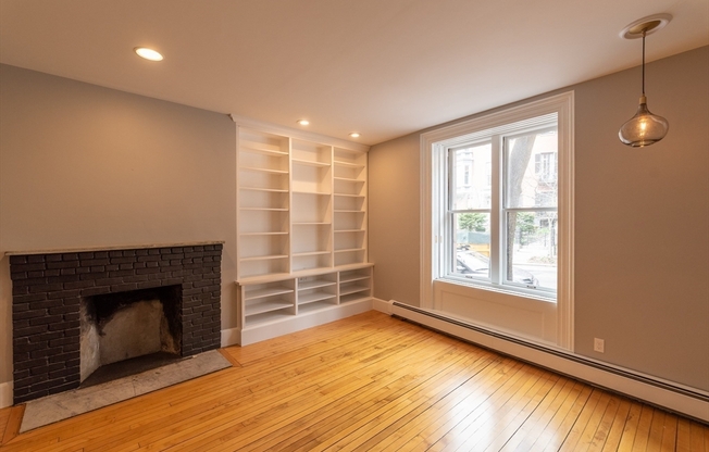 40 MT VERNON ST