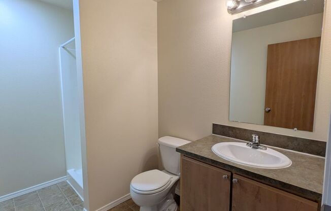 2 beds, 2 baths, 994 sqft, $1,575, Unit E302
