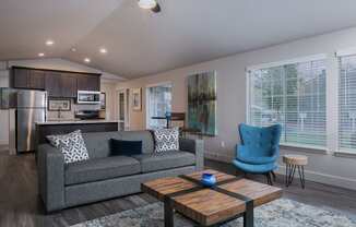 Silver Oak Apartments