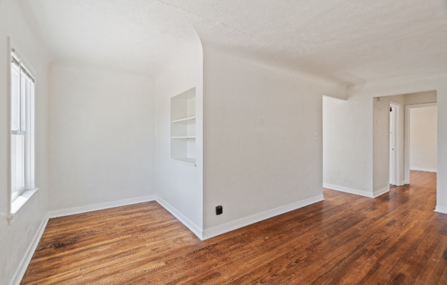 104 South Oak