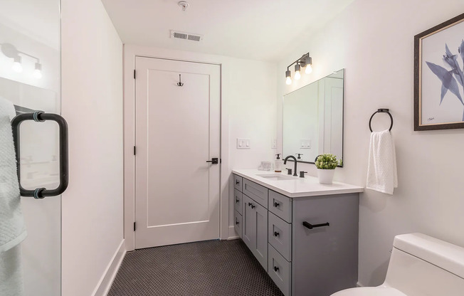 2 beds, 2 baths, $1,795, Unit 2 Bedroom