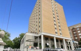 2285 Peachtree Rd Ne #1404