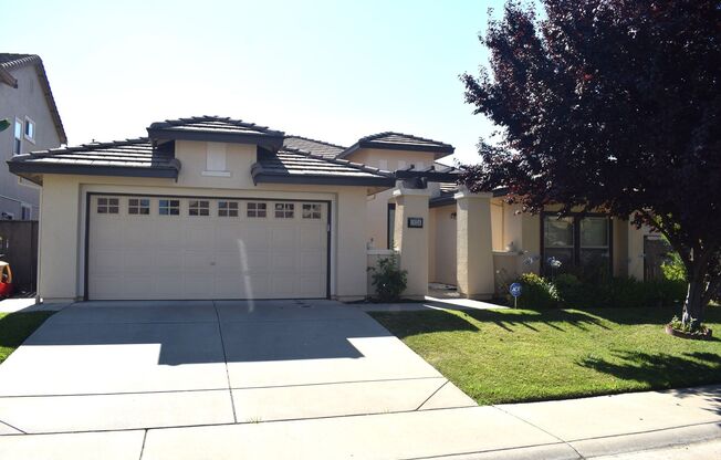 Welcome to 10334 Frank Greg Way in the beautiful community of Elk Grove, CA 95757 – an exquisite home that exudes elegance and modern living. As a property management company, we am delighted to showcase this impressive property to you. Situated in a high