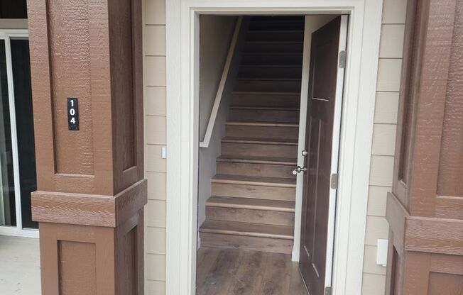 Chets Place Built in 2024 - 2 Bedroom 2 Bathroom w/ private baths for each bedroom