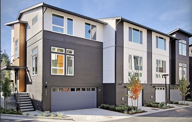 13955 NE 15 CT