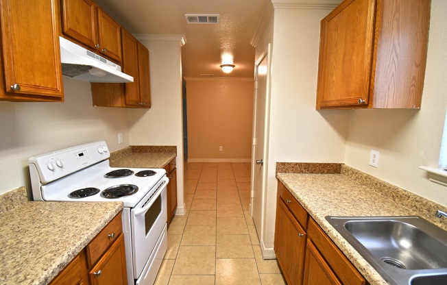 3 beds, 1 bath, $1,125