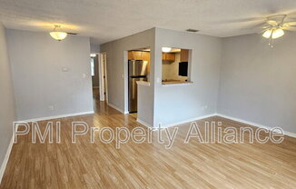 302 LEWFIELD CIR