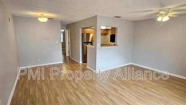302 LEWFIELD CIR