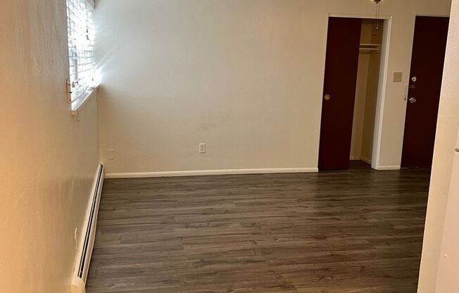 Studio, 1 bath, 500 sqft, $995, Unit 104