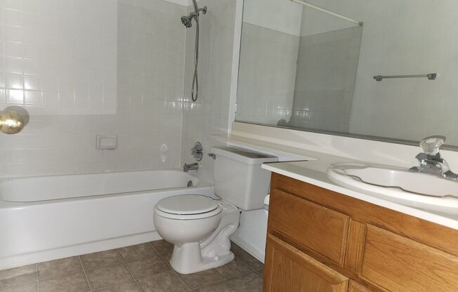 2 beds, 2 baths, $1,000