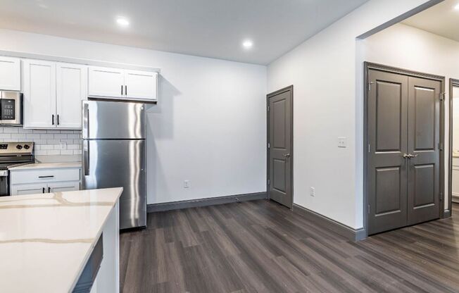 2 beds, 2 baths, 1,080 sqft, $1,075, Unit 222