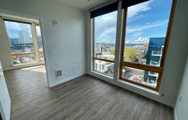 2 beds, 2 baths, 826 sqft, $3,600, Unit Unit 707