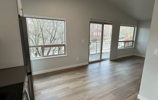 Linden 6 Apartments - Located at Fremont