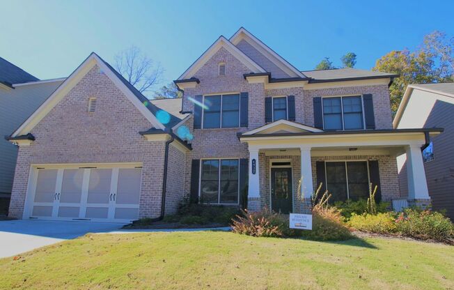 Beautiful Home in Sugar Hill!