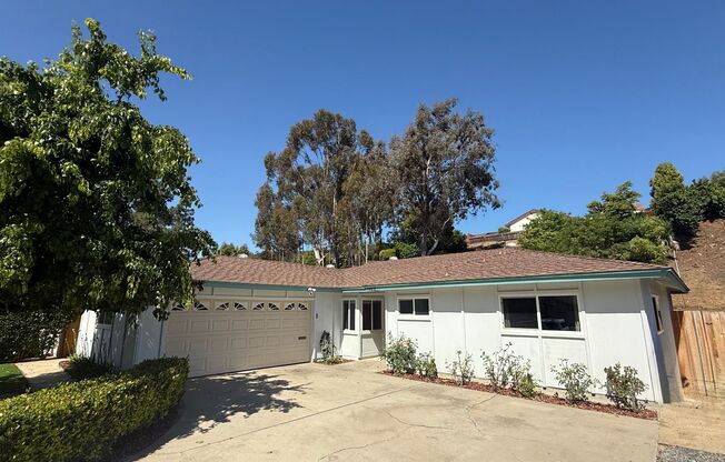 3B/2BA Home in Rancho Peñasquitos Available for Rent!