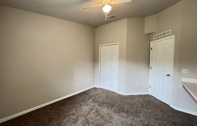 Move-In Ready!!  Spacious Home 4 Bedrooms 2 Bath!!