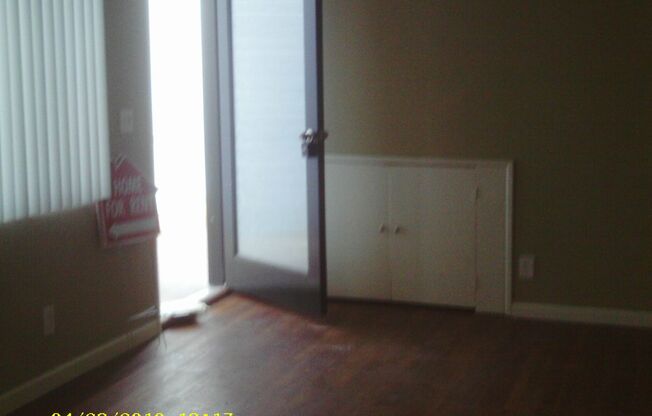 1 bed, 1 bath, 550 sqft, $2,900, Unit 735