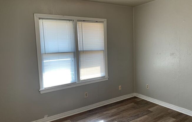 Great Deal on 2 bed 1 bath in OKC: 2937 Northwest 45th Street