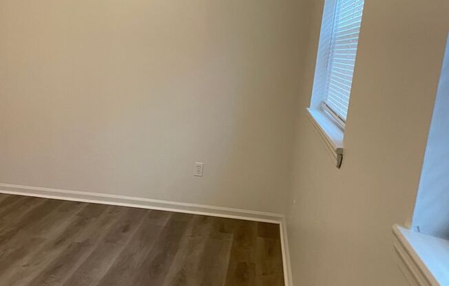 1 bed, 1 bath, 790 sqft, $1,125, Unit 49