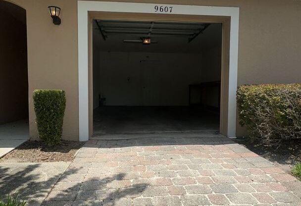 Beautiful 2 bed/2.5 bath townhome at Morningside at Lake Nona