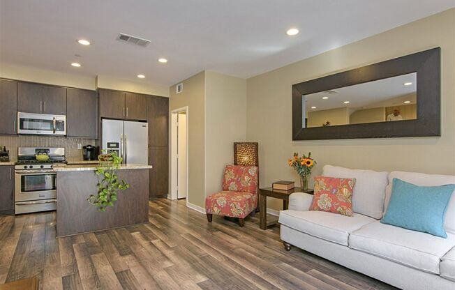 Spacious 2 Bedroom + Office/Den Townhome in Beautiful San Marcos, CA