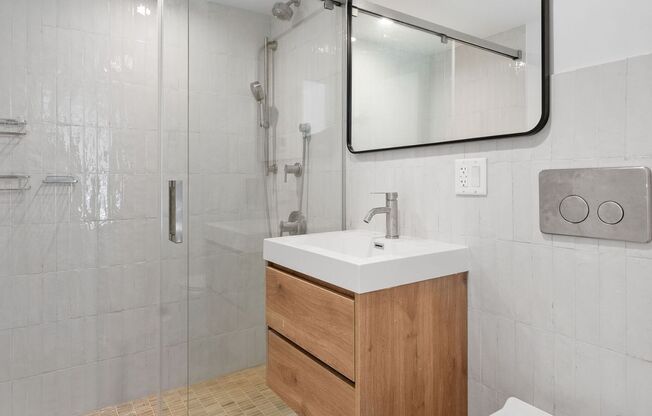 40 CLERMONT AVE