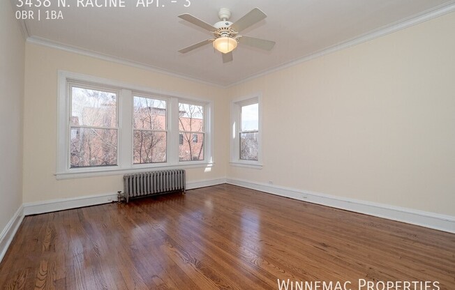 3438 N RACINE