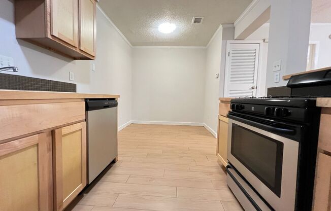 1 bed, 1 bath, 720 sqft, $1,229, Unit BOU-206