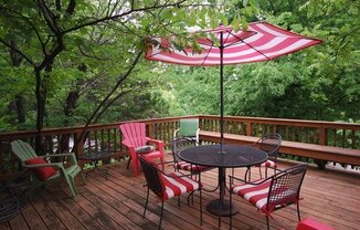 1 bed, 1 bath, 900 sqft, $1,000, Unit 1717-2