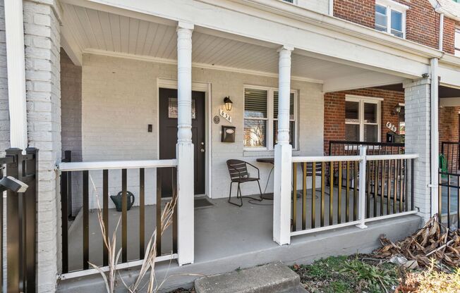 Recently Updated, 2 bed 2 1/2 Bath with Fenced Front and Back Yard!