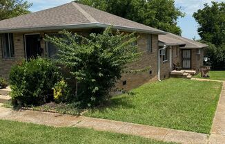2 bedroom/1 bath