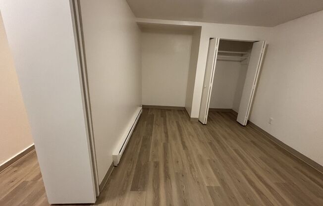 1 bed, 1 bath, 600 sqft, $1,495, Unit B