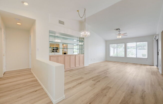 2613 BREAKERS CRK DR