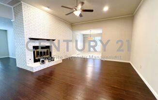 3 beds, 2 baths, $2,625