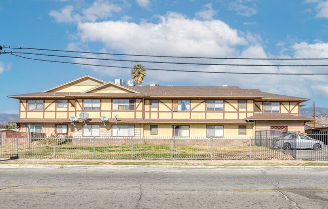 Golden Date Apartments