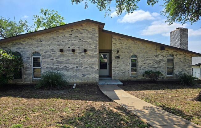 Hilltop 3 Bedroom, 2 Bath, 2 Car Garage Property
