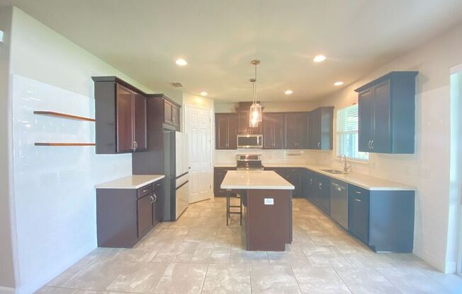 8433 CORKFIELD AVE