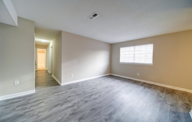 2 beds, 1 bath, 850 sqft, $1,345, Unit 1A