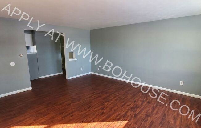 7501 Ideal Ave.