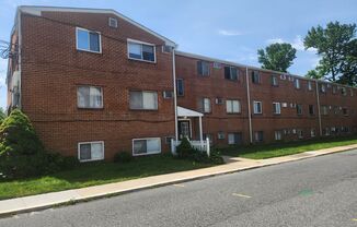 Taylor Court Apartments