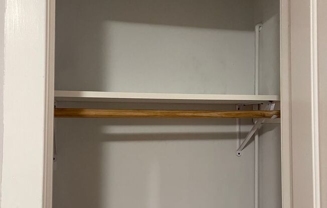 1 bed, 1 bath, 375 sqft, $1,275, Unit 3B